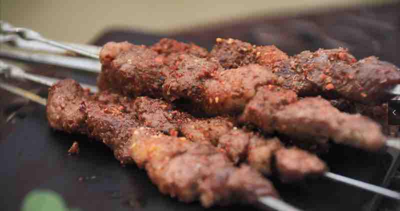 烤羊肉串的做法-家常味烤菜譜