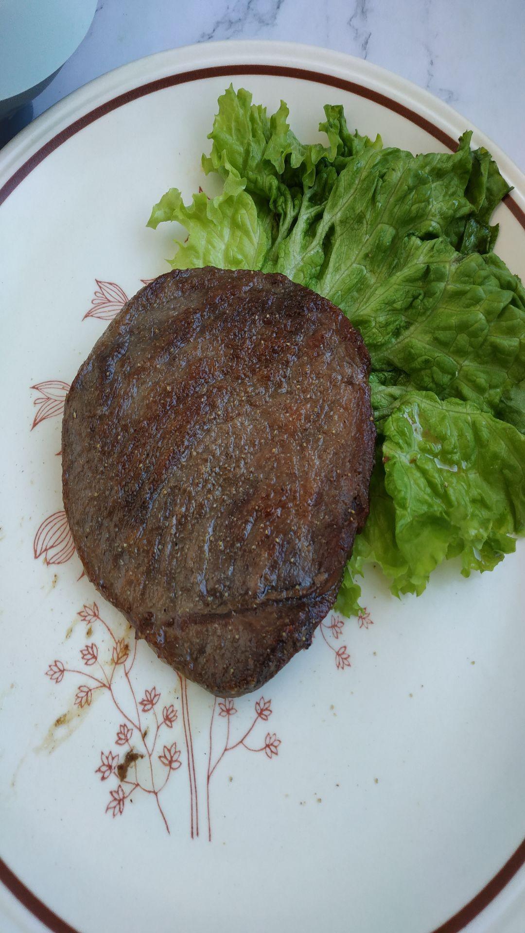 快手好吃的牛排，來了！的做法-家常味煎菜譜