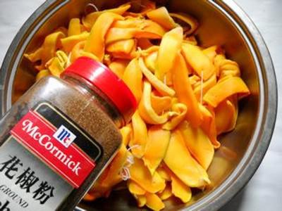 椒鹽南瓜干的做法-其它口味蒸菜譜