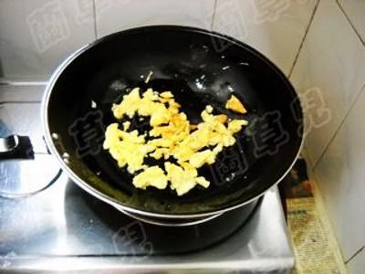 醬香饅頭炒雞蛋的做法-家常味炒菜譜