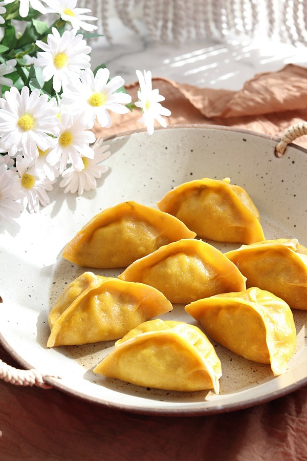 南瓜海麻線蒸餃，今兒立冬吃餃子了嗎？的做法-咸鮮味蒸菜譜