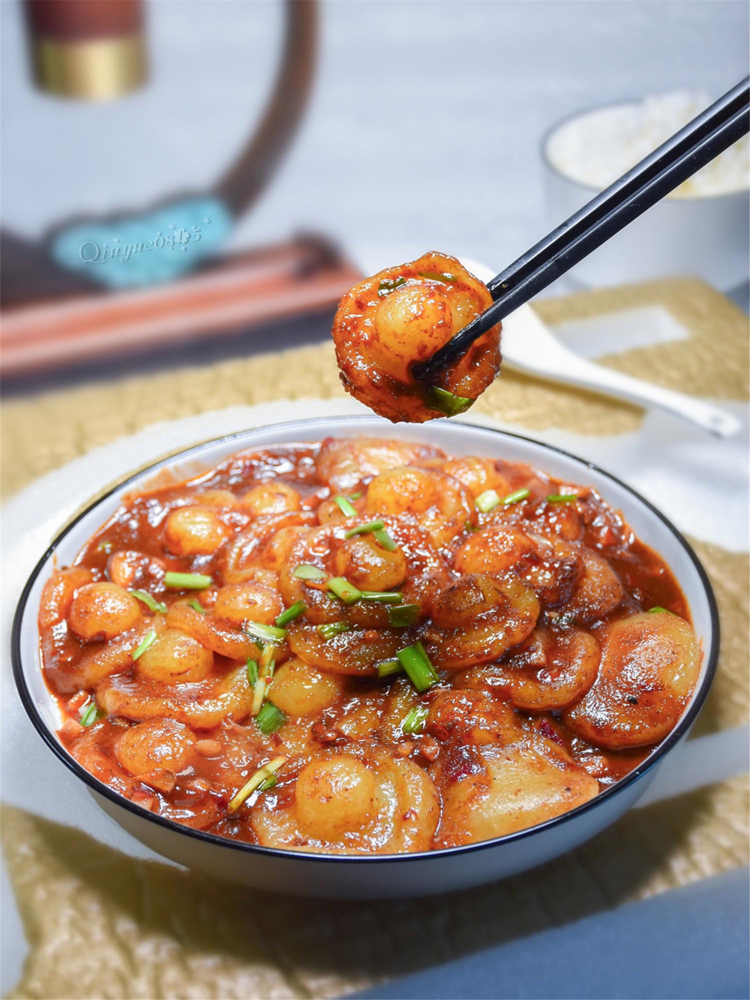 仿香菇土豆的做法-香辣味蒸菜譜