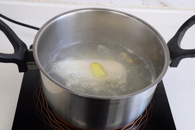 亞麻籽油涼拌雞絲的做法-魚香味拌菜譜