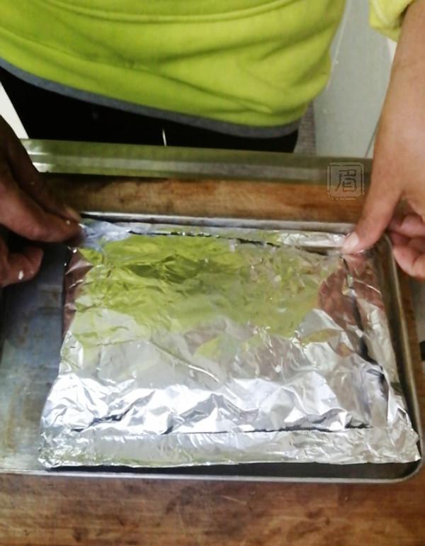 錫紙金針菇的做法-咸鮮味烤菜譜