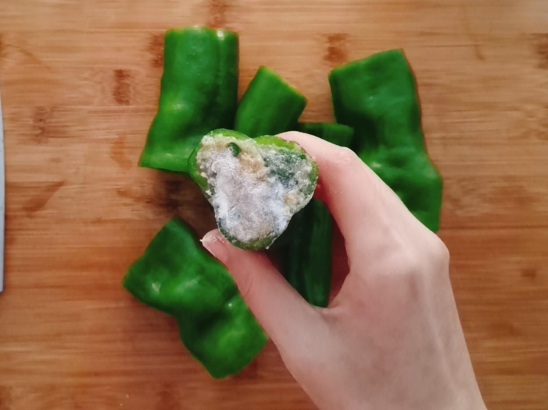 虎皮尖椒釀肉的做法-咸鮮味炒菜譜