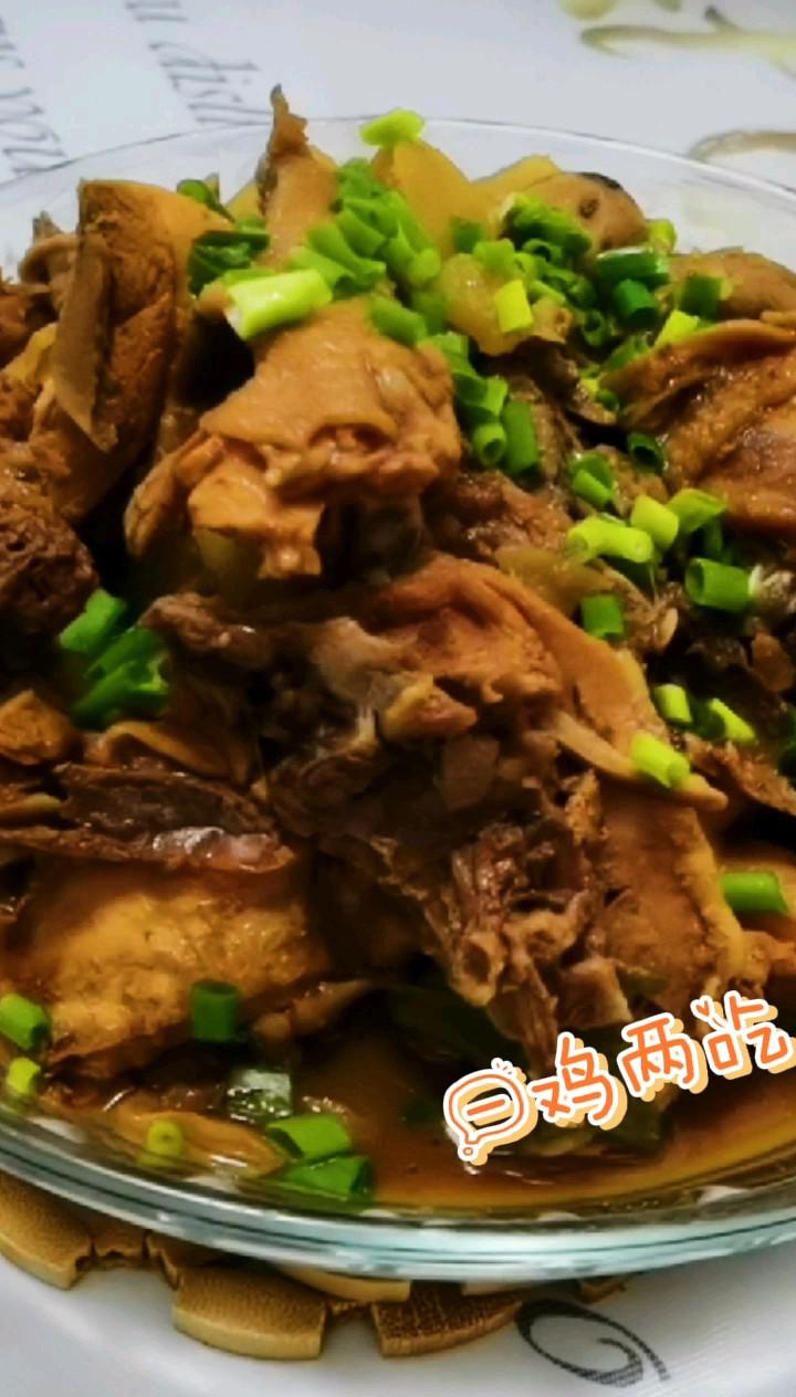 東北人最愛的小雞燉蘑菇土豆的做法-家常味燉菜譜