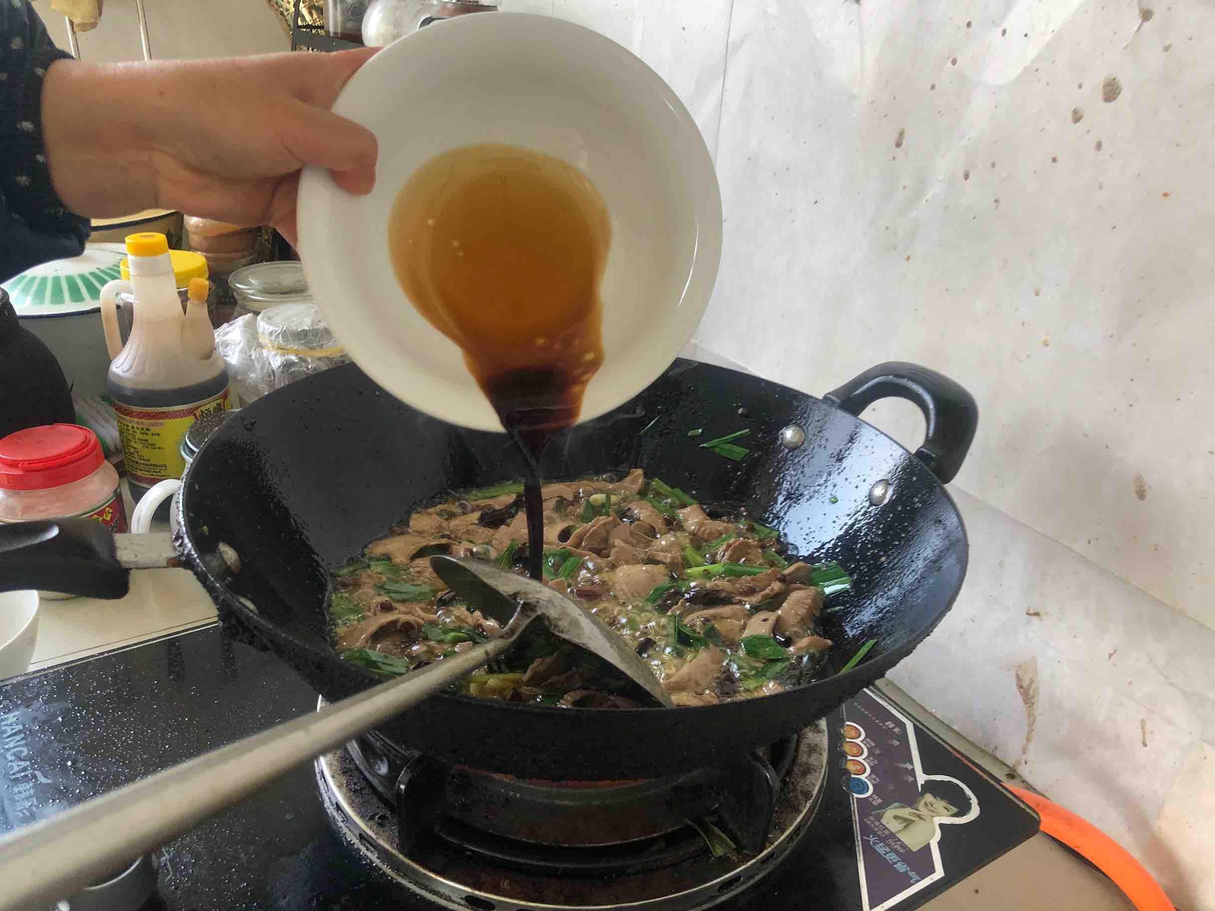 爆炒豬腰花的做法-麻辣味炒菜譜-易網(wǎng)健康養(yǎng)生網(wǎng) 爆炒豬腰花的做法-麻辣味炒菜譜