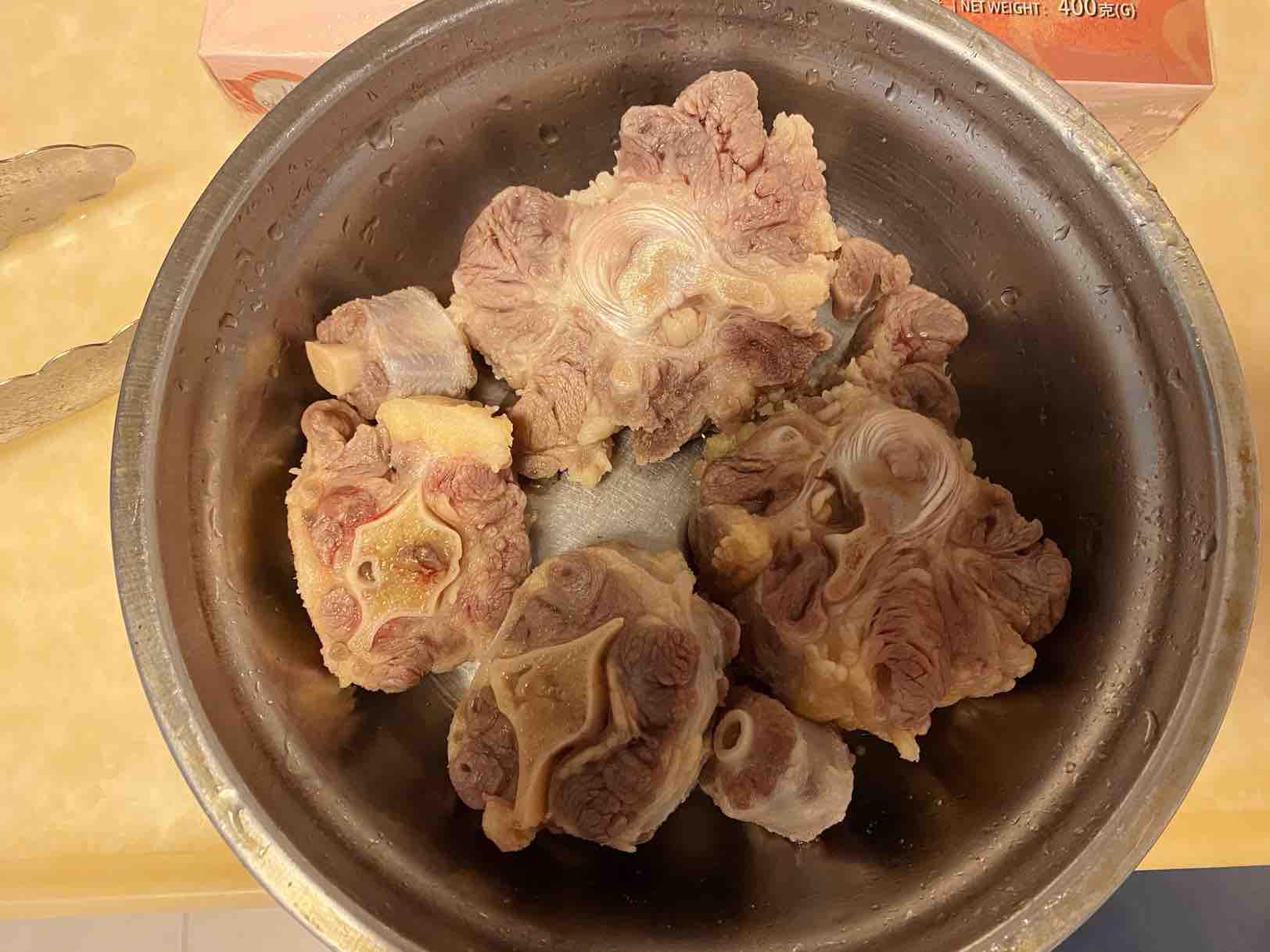 雜菜牛尾湯的做法-酸甜味煲菜譜