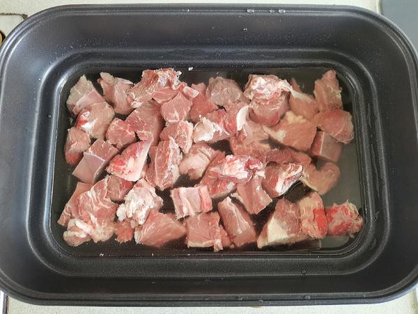 鮮美又饞人的土豆燉牛肉的做法-家常味燉菜譜-易網(wǎng)健康養(yǎng)生網(wǎng) 鮮美又饞人的土豆燉牛肉的做法-家常味燉菜譜