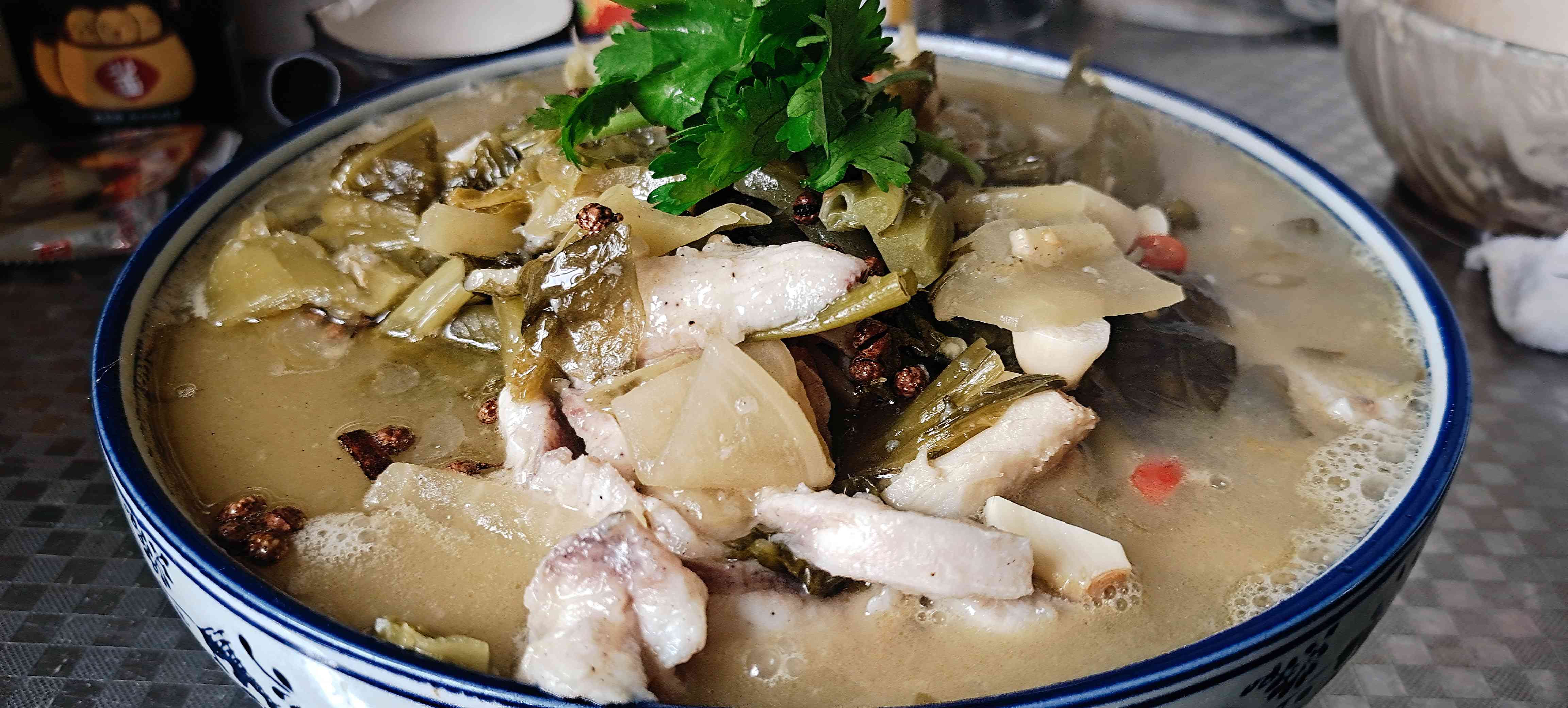 好吃的酸菜魚做法,10分鐘學會~酸菜魚的做法-酸辣味煮菜譜-易網健康養生網 好吃的酸菜魚做法,10分鐘學會~酸菜魚的做法-酸辣味煮菜譜