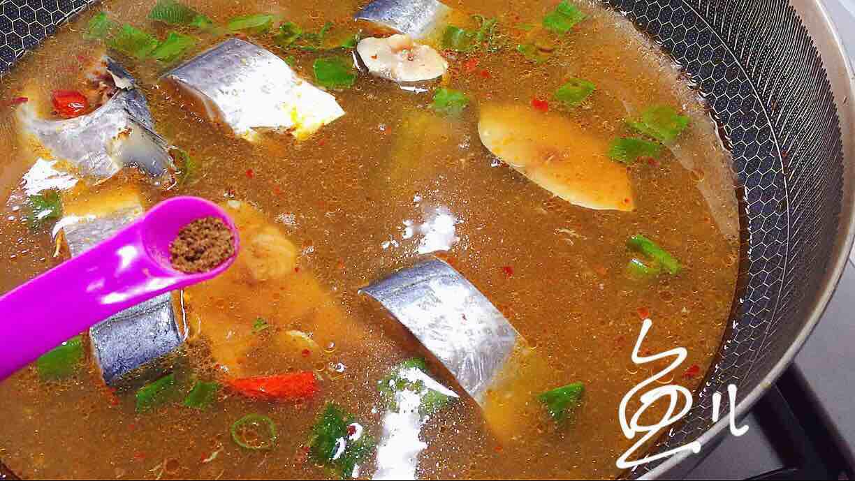 做鲅魚加幾勺它，咸香味美，家人都喜歡，太費米飯了！的做法-醬香味燉菜譜