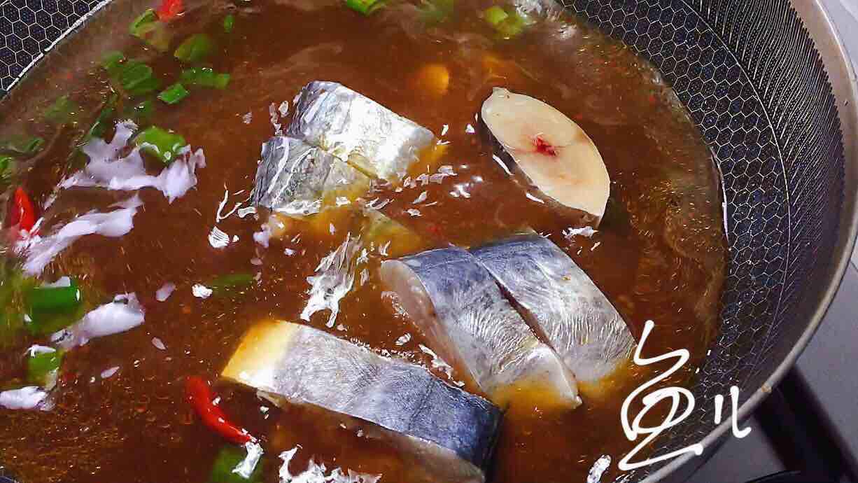 做鲅魚加幾勺它，咸香味美，家人都喜歡，太費米飯了！的做法-醬香味燉菜譜