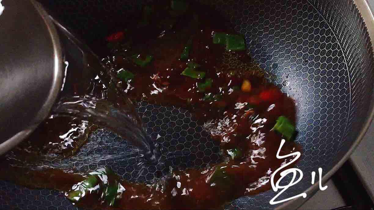 做鲅魚加幾勺它，咸香味美，家人都喜歡，太費米飯了！的做法-醬香味燉菜譜