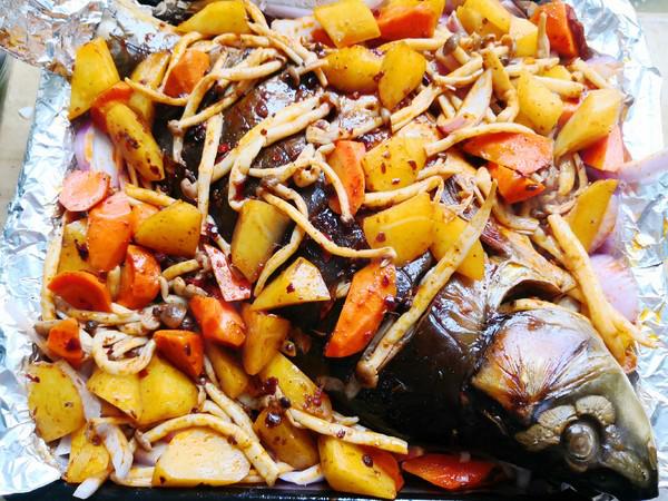 鮮辣過(guò)癮的烤魚(yú)的做法-香辣味烤菜譜