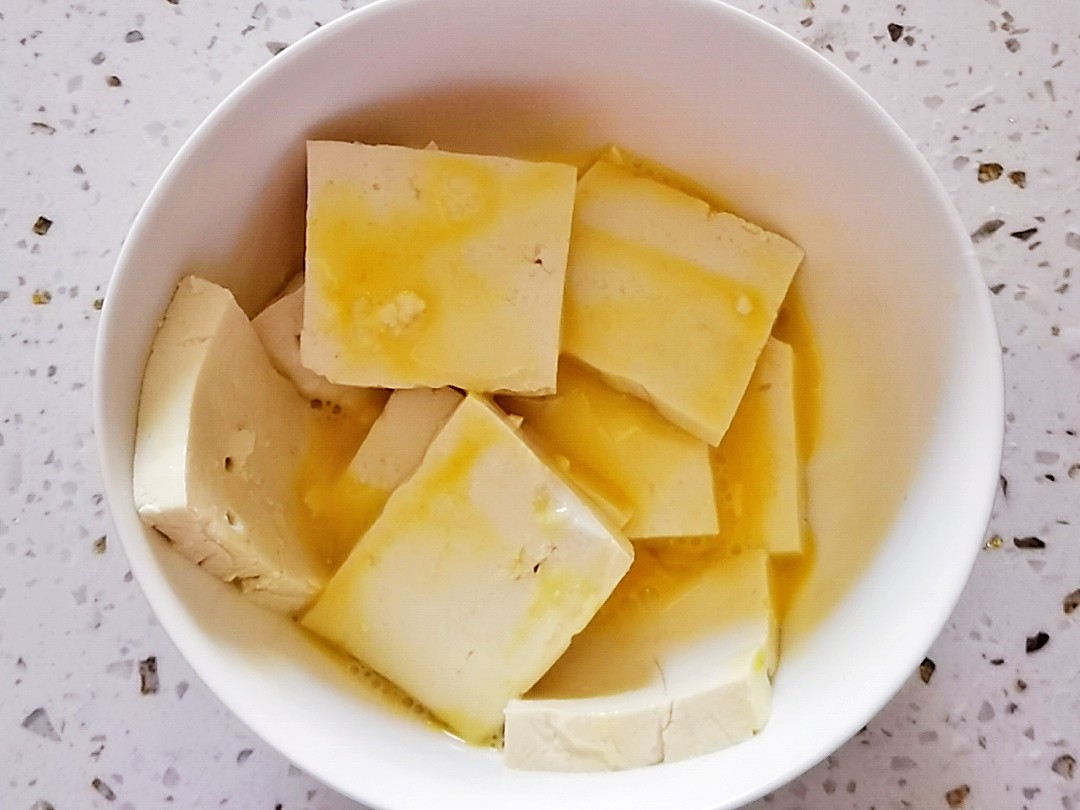 冬日暖胃家常菜-豆腐粉絲煲,葷素搭配,經濟實惠又美味的做法-咸鮮味炒菜譜-易網健康養生網 冬日暖胃家常菜-豆腐粉絲煲,葷素搭配,經濟實惠又美味的做法-咸鮮味炒菜譜