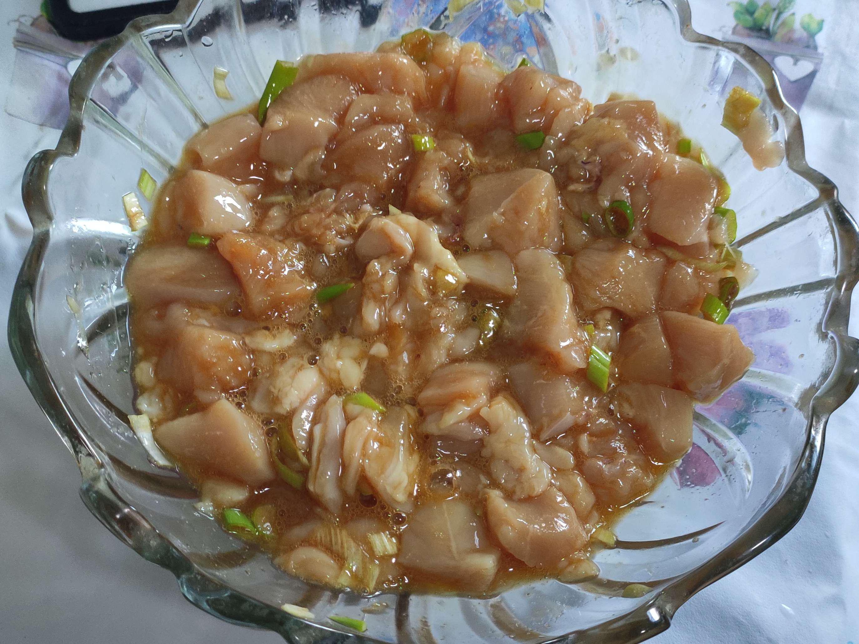 燒烤味的酥脆雞米花的做法-咸鮮味炸菜譜-易網健康養生網 燒烤味的酥脆雞米花的做法-咸鮮味炸菜譜