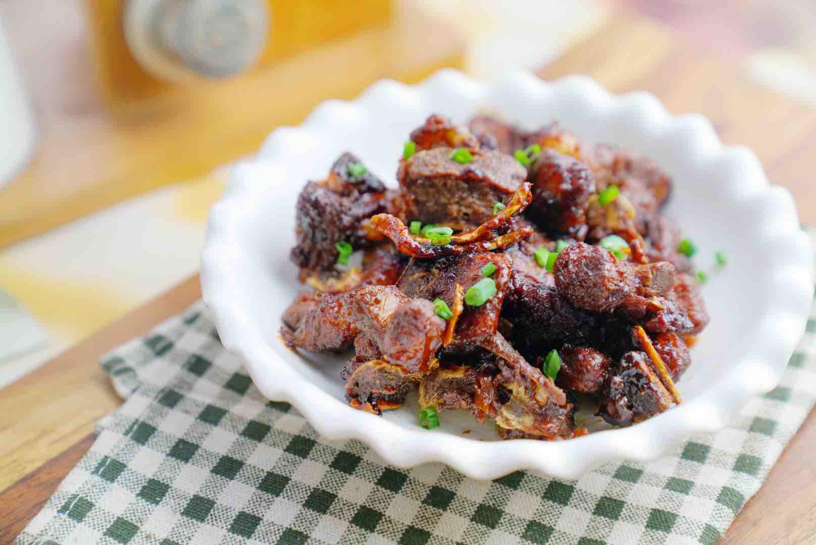 紅糖版糖醋排骨,你真的要試一下。的做法-酸甜味燒菜譜-易網(wǎng)健康養(yǎng)生網(wǎng) 紅糖版糖醋排骨,你真的要試一下。的做法-酸甜味燒菜譜