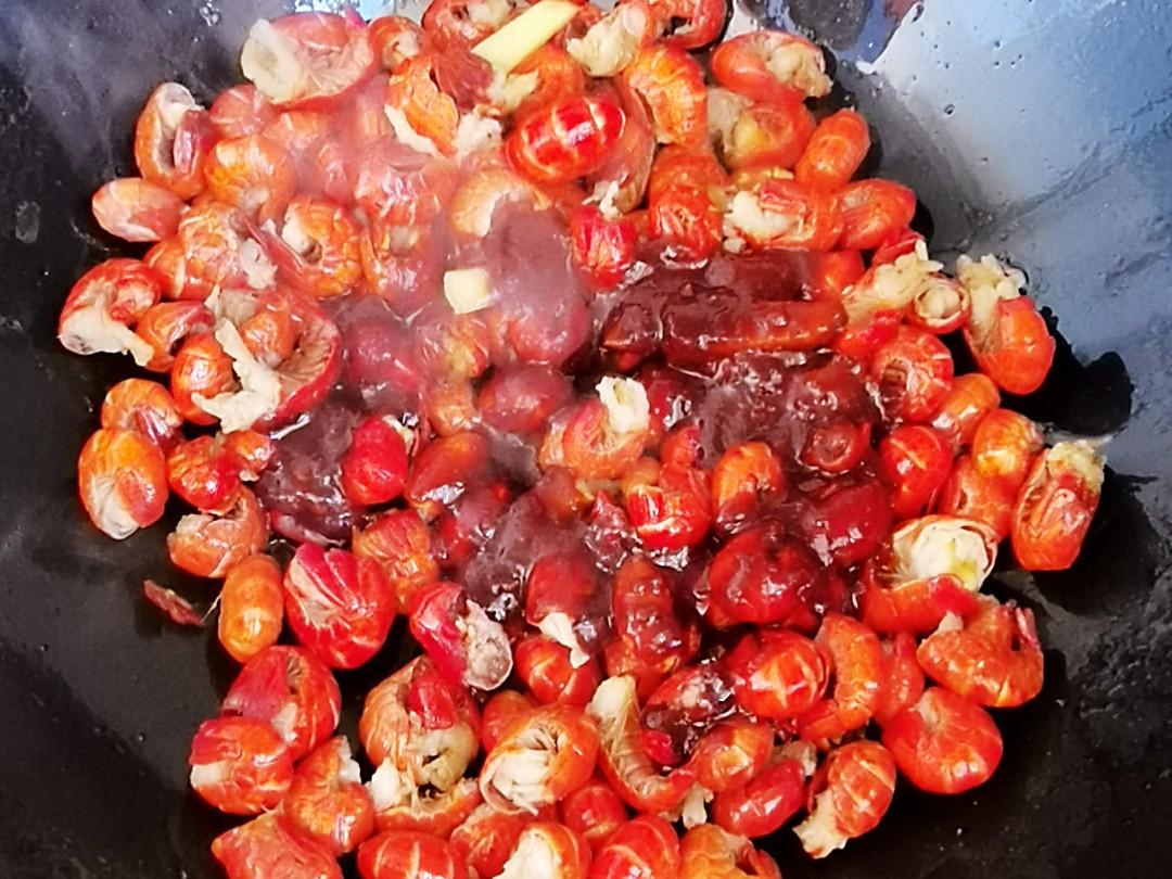 廚房小白零失敗版家常炒-蒜蓉蝦尾,只要1種料,搞定1大盤蝦尾的做法-咸鮮味炒菜譜-易網健康養生網 廚房小白零失敗版家常炒-蒜蓉蝦尾,只要1種料,搞定1大盤蝦尾的做法-咸鮮味炒菜譜