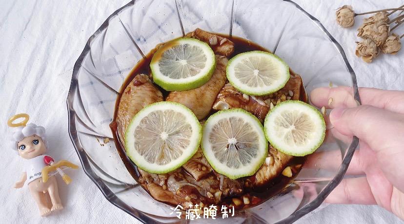 雞翅這么做,清香到舔手指了的做法-其它口味烤菜譜-易網(wǎng)健康養(yǎng)生網(wǎng) 雞翅這么做,清香到舔手指了的做法-其它口味烤菜譜