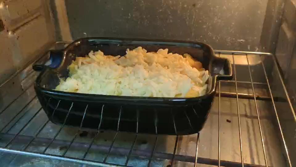 火遍全網的奶香芝士紅薯的做法-甜味烤菜譜-易網健康養生網 火遍全網的奶香芝士紅薯的做法-甜味烤菜譜