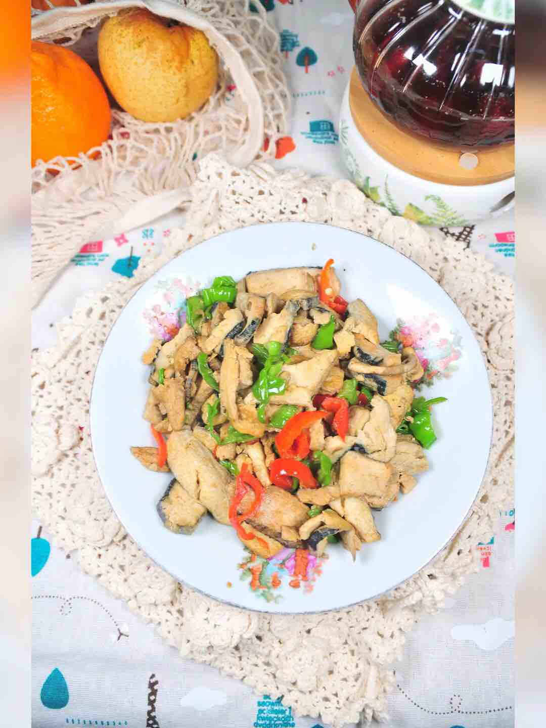 雙椒臭豆腐的做法-家常味炒菜譜