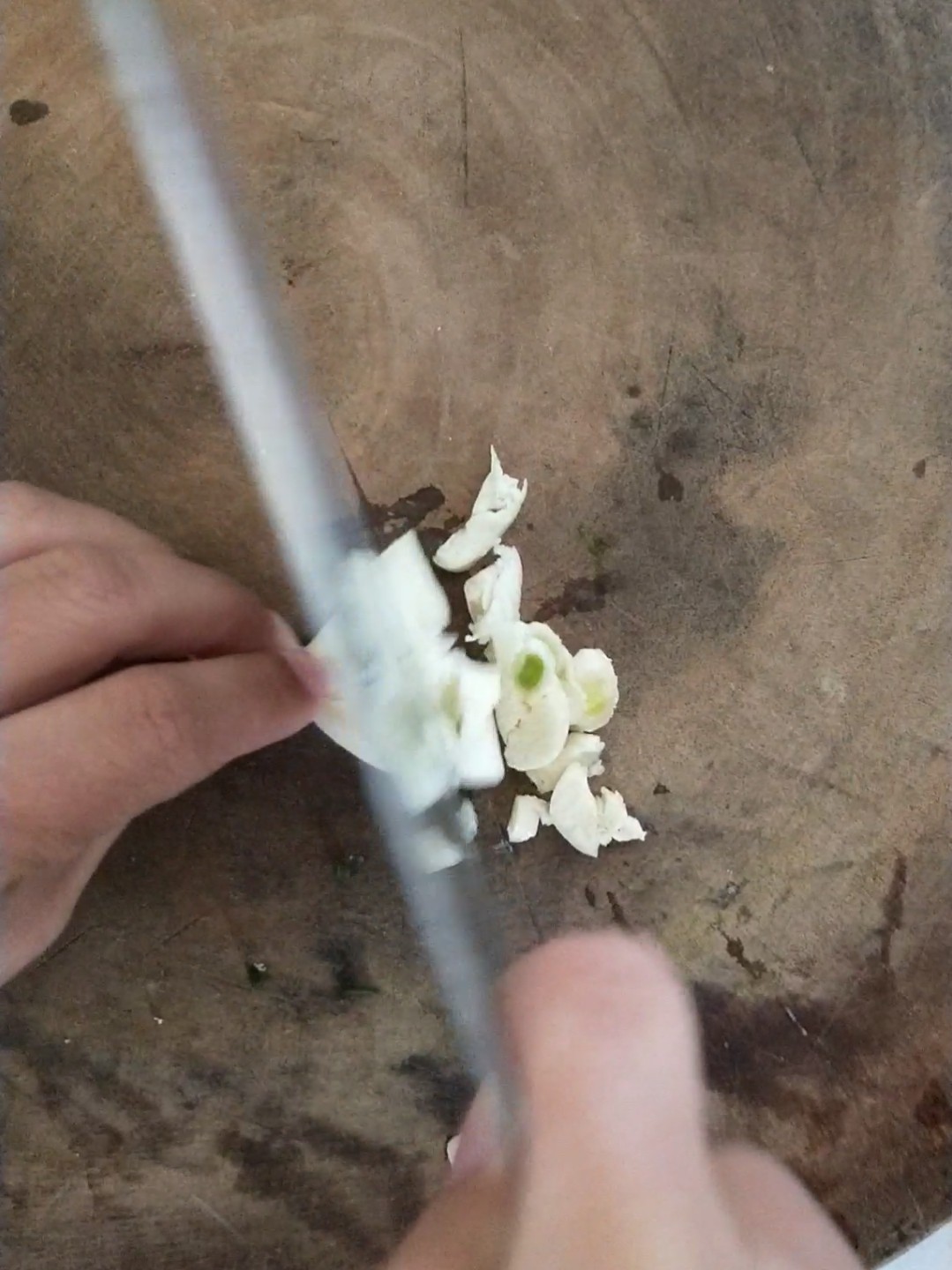 蒜香豇豆的做法-家常味炒菜譜