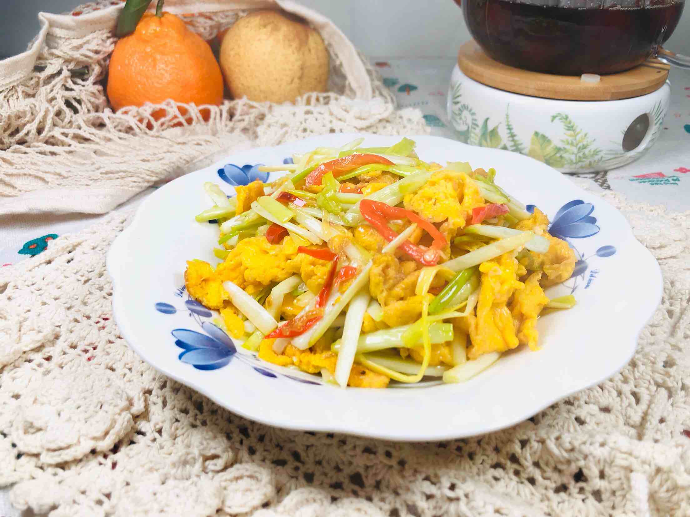 蒜黃炒雞蛋的做法-家常味炒菜譜