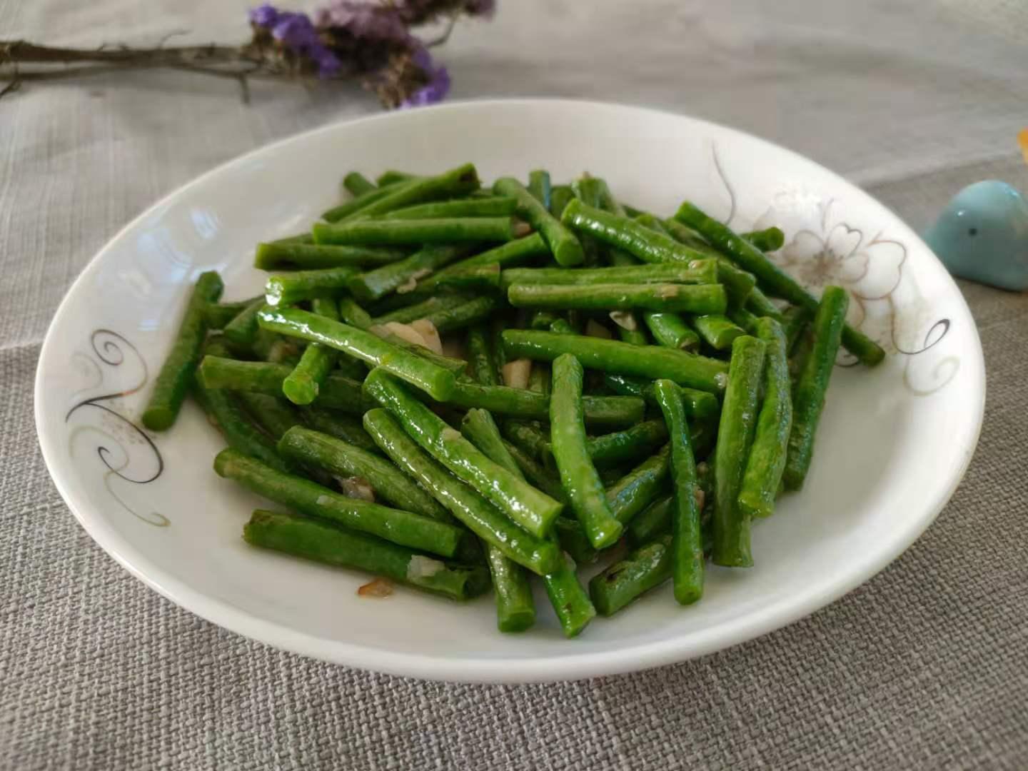 蒜香豇豆的做法-家常味炒菜譜