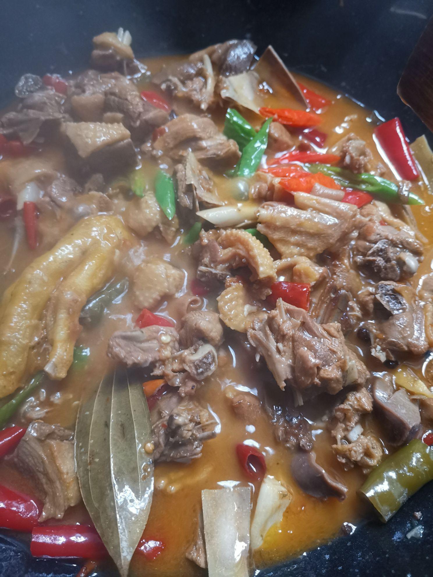 泡椒啤酒鴨的做法-家常味炒菜譜-易網(wǎng)健康養(yǎng)生網(wǎng) 泡椒啤酒鴨的做法-家常味炒菜譜