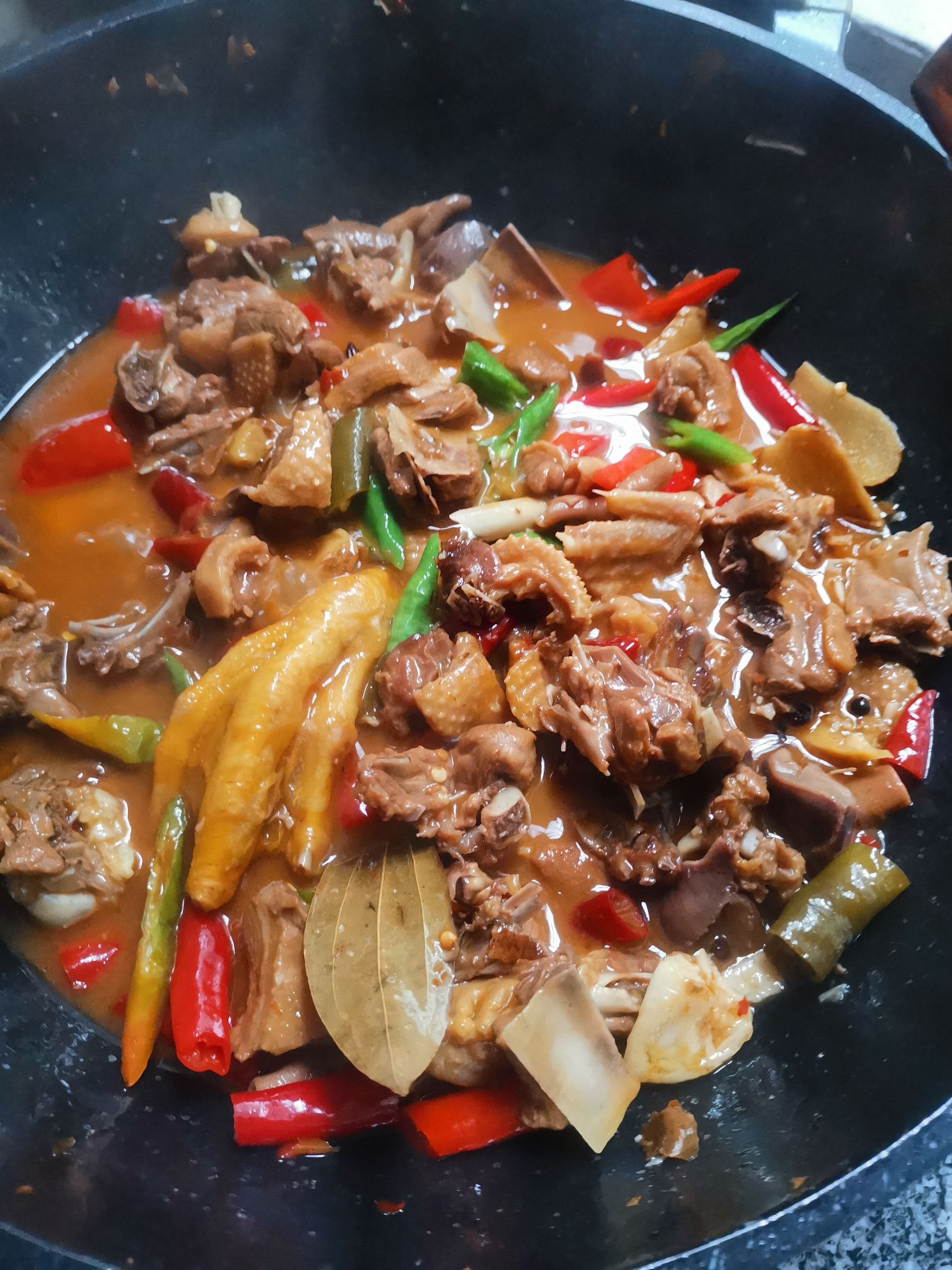 泡椒啤酒鴨的做法-家常味炒菜譜-易網(wǎng)健康養(yǎng)生網(wǎng) 泡椒啤酒鴨的做法-家常味炒菜譜