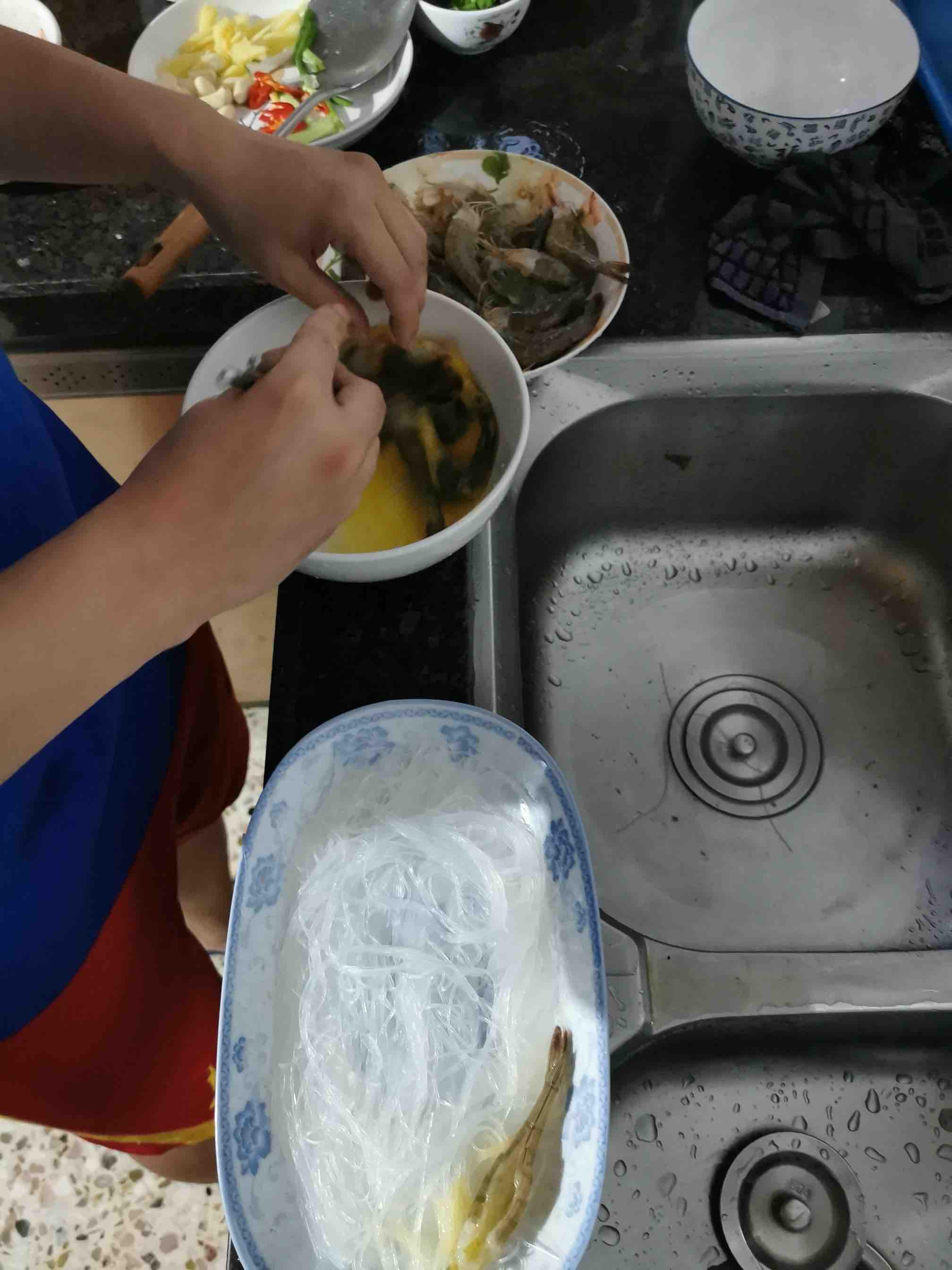 雞蛋粉絲蒸肉蟹的做法-家常味蒸菜譜-易網健康養生網 雞蛋粉絲蒸肉蟹的做法-家常味蒸菜譜