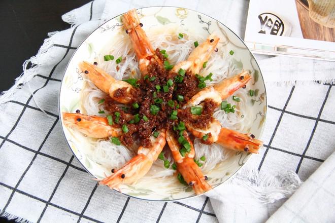 蒜泥粉絲蒸蝦的做法-蒜香味蒸菜譜-易網健康養(yǎng)生網 蒜泥粉絲蒸蝦的做法-蒜香味蒸菜譜