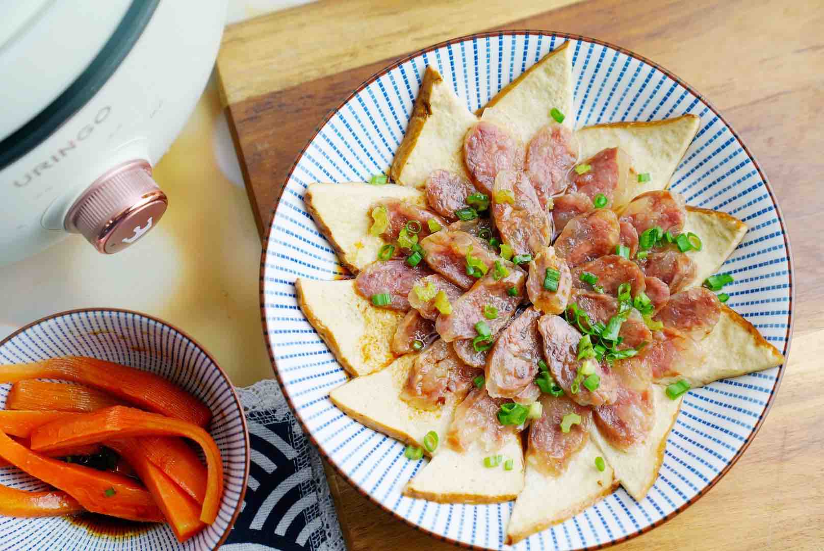 香干子蒸臘腸的做法-家常味蒸菜譜-易網(wǎng)健康養(yǎng)生網(wǎng) 香干子蒸臘腸的做法-家常味蒸菜譜