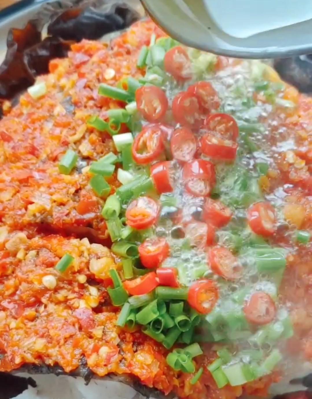 雙椒魚頭的做法-其它口味蒸菜譜