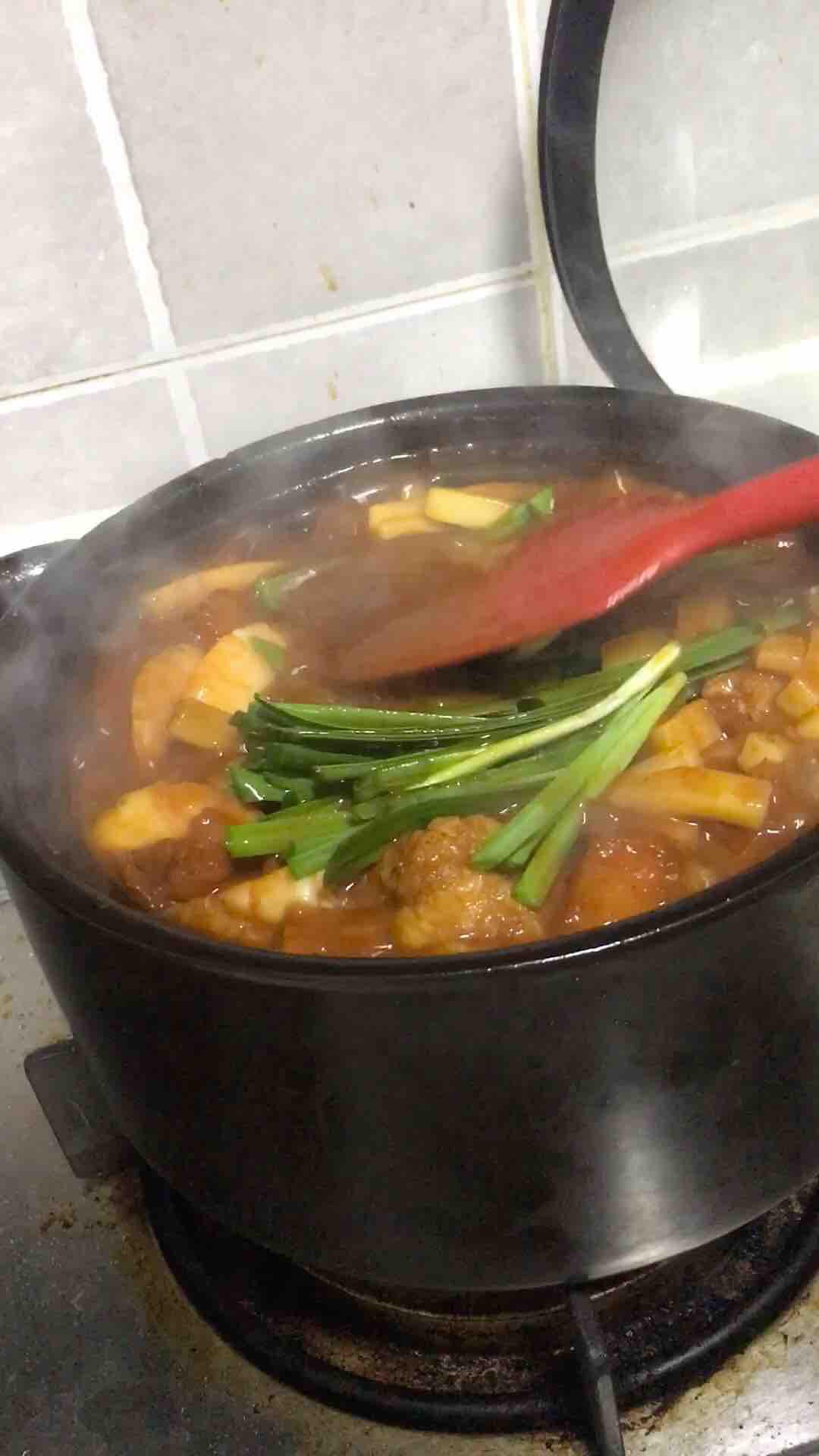 家庭自制燜鍋的做法-家常味燜菜譜-易網健康養生網 家庭自制燜鍋的做法-家常味燜菜譜