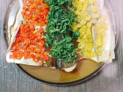 雙椒魚頭的作法-其他口味蒸菜譜