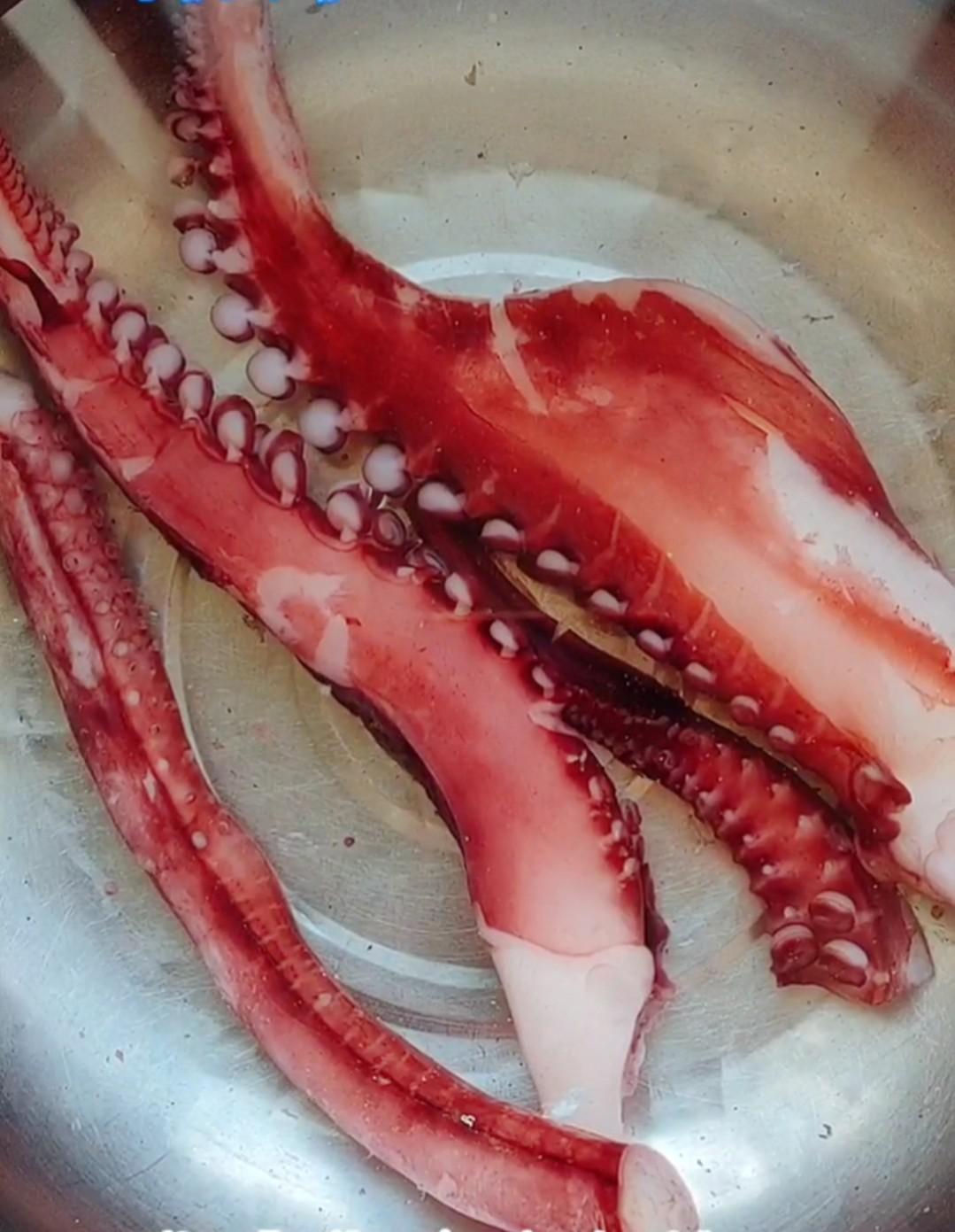 辣烤章魚足的做法-香辣味烤菜譜