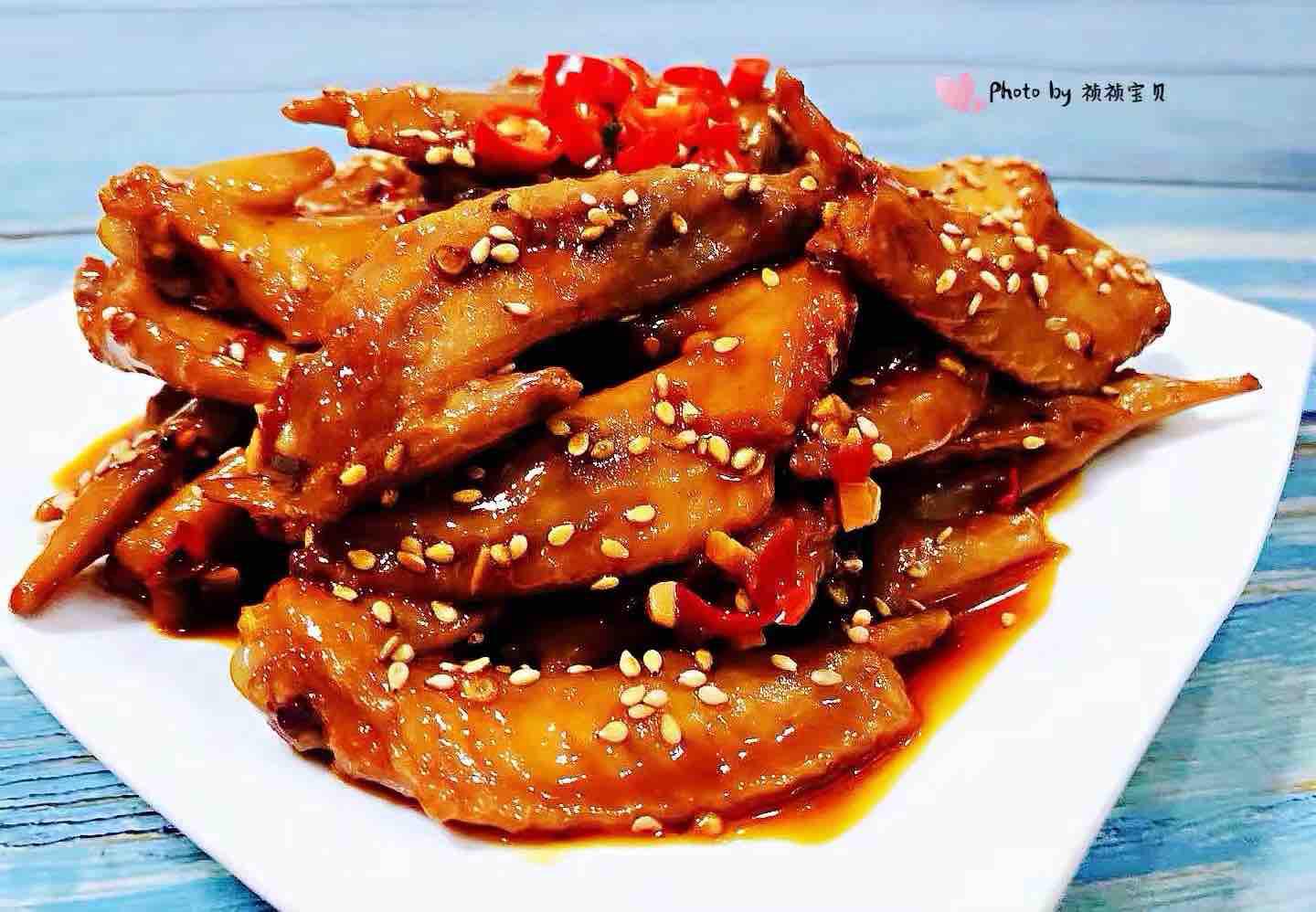 香辣雞翅尖的做法-香辣味燉菜譜-易網健康養生網 香辣雞翅尖的做法-香辣味燉菜譜