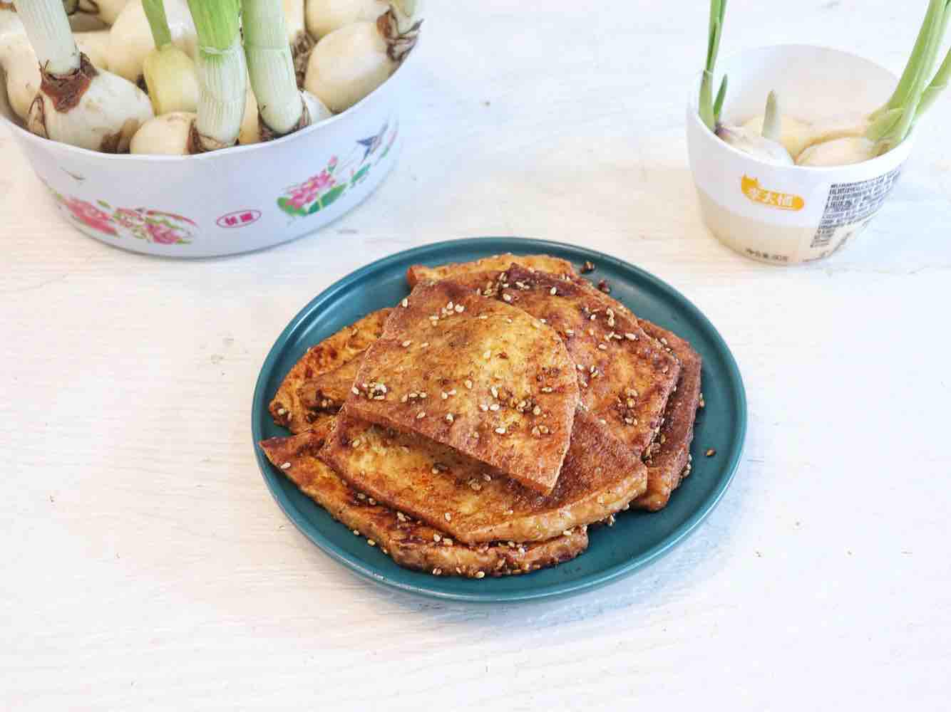 煎豆腐的做法-家常味煎菜譜