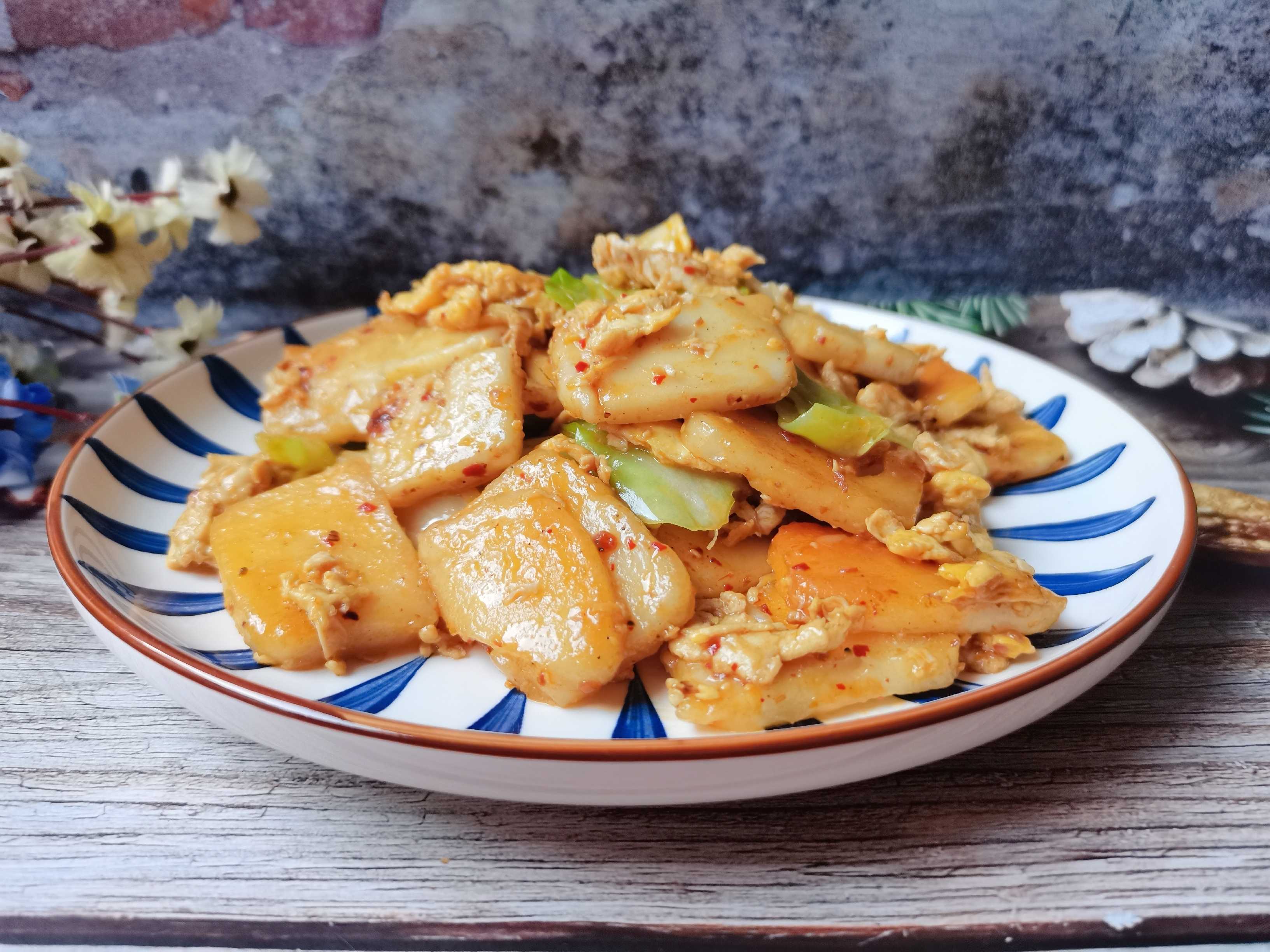 辣味年糕的做法-香辣味炒菜譜-易網(wǎng)健康養(yǎng)生網(wǎng) 辣味年糕的做法-香辣味炒菜譜