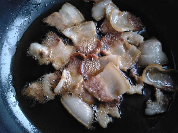 家常蒜苗回鍋肉的做法-家常味炒菜譜-易網健康養生網 家常蒜苗回鍋肉的做法-家常味炒菜譜