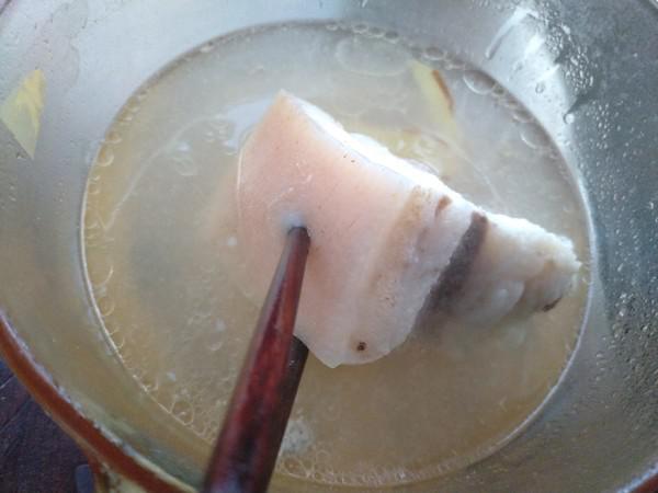 家常蒜苗回鍋肉的做法-家常味炒菜譜-易網健康養生網 家常蒜苗回鍋肉的做法-家常味炒菜譜