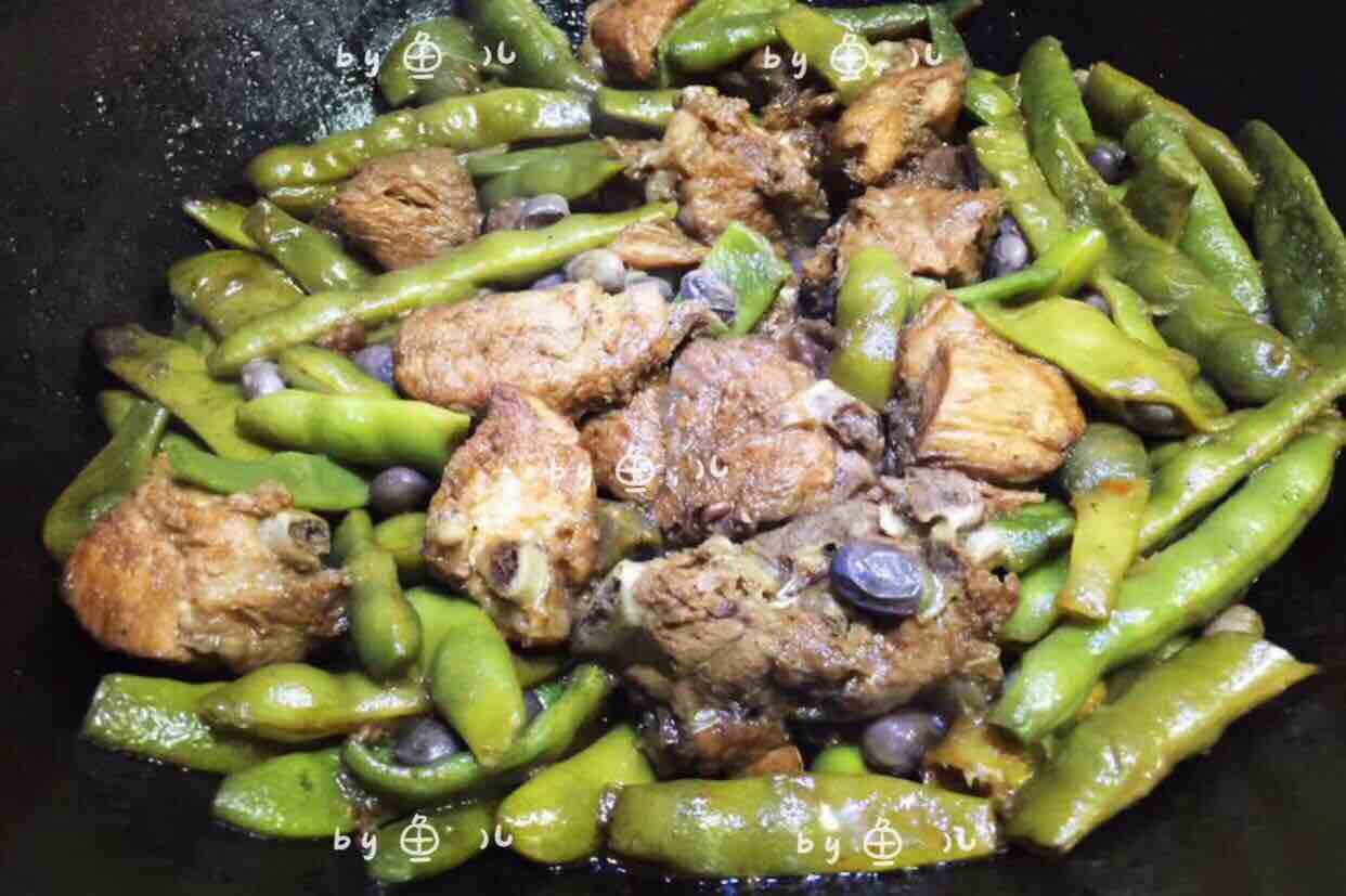 排骨燒豆角的做法-家常味燉菜譜-易網健康養生網 排骨燒豆角的做法-家常味燉菜譜