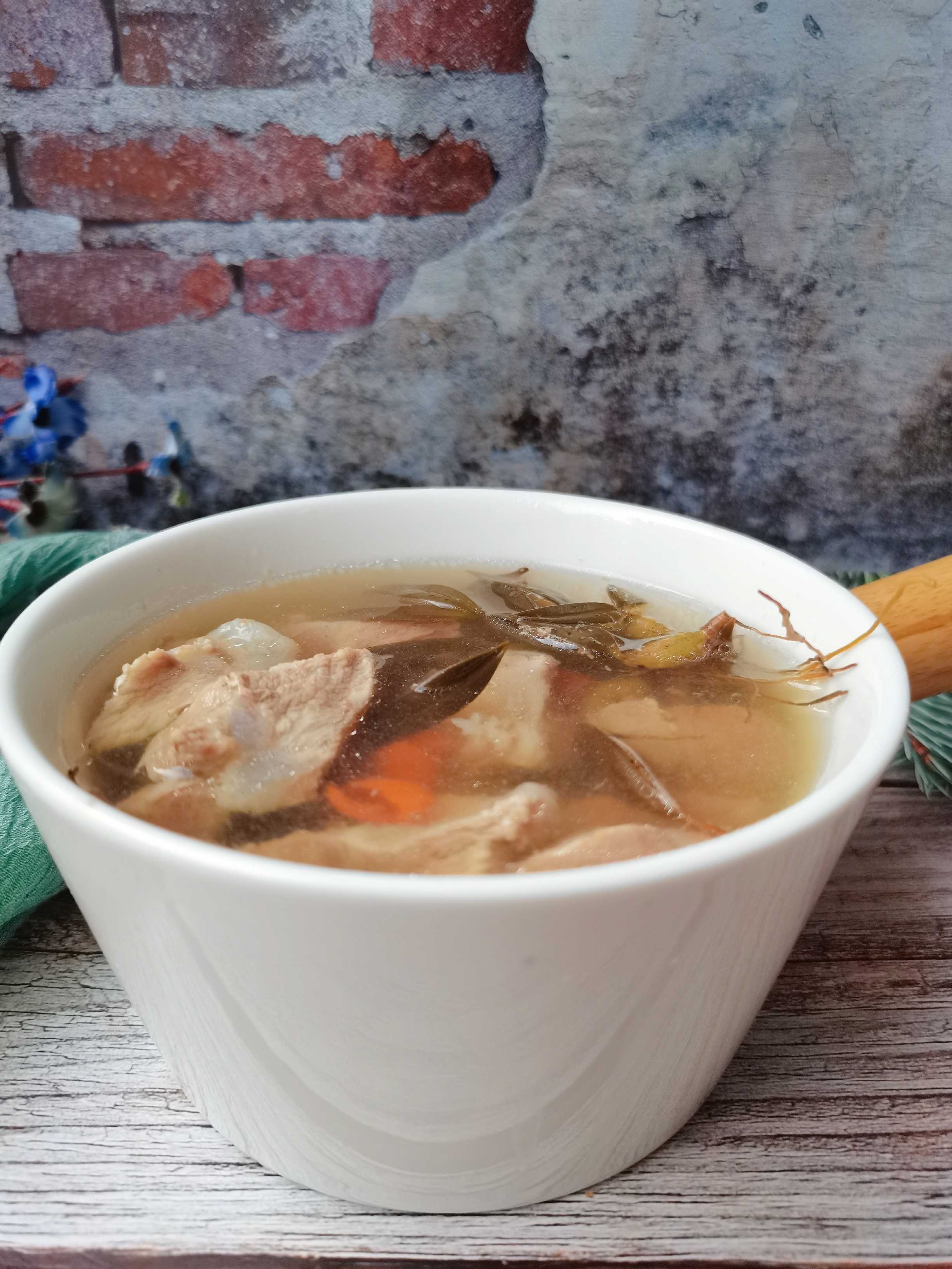 石橄欖燉肉的做法-家常味燉菜譜-易網健康養生網 石橄欖燉肉的做法-家常味燉菜譜