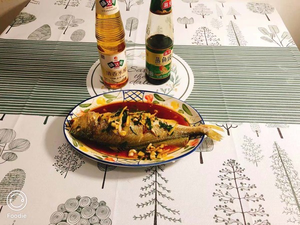 黃花魚這燕蒸嫩而不腥的做法-家常味蒸菜譜-易網健康養生網 黃花魚這燕蒸嫩而不腥的做法-家常味蒸菜譜