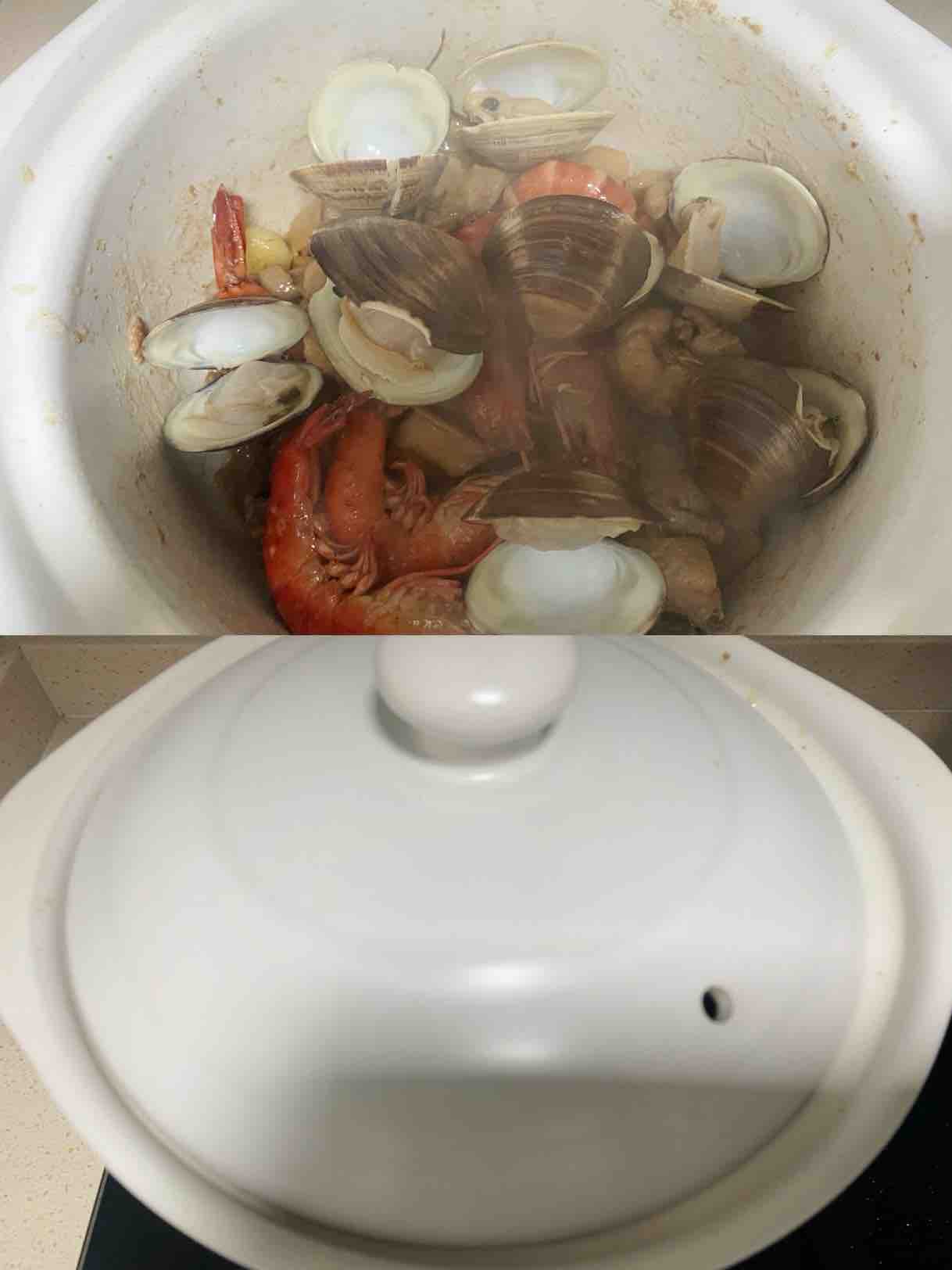 海鮮雞煲的做法-咸鮮味燜菜譜-易網健康養生網 海鮮雞煲的做法-咸鮮味燜菜譜