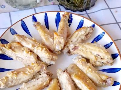 蒜香雞翅的做法-咸鮮味烤菜譜