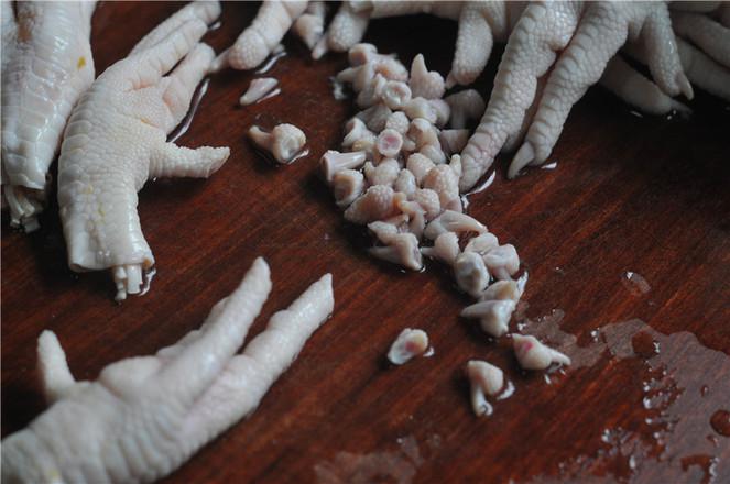 電飯鍋雞爪煲的做法-咸鮮味燒菜譜