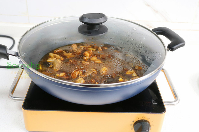 開胃下飯的黃燜雞的做法-醬香味燉菜譜-易網(wǎng)健康養(yǎng)生網(wǎng) 開胃下飯的黃燜雞的做法-醬香味燉菜譜