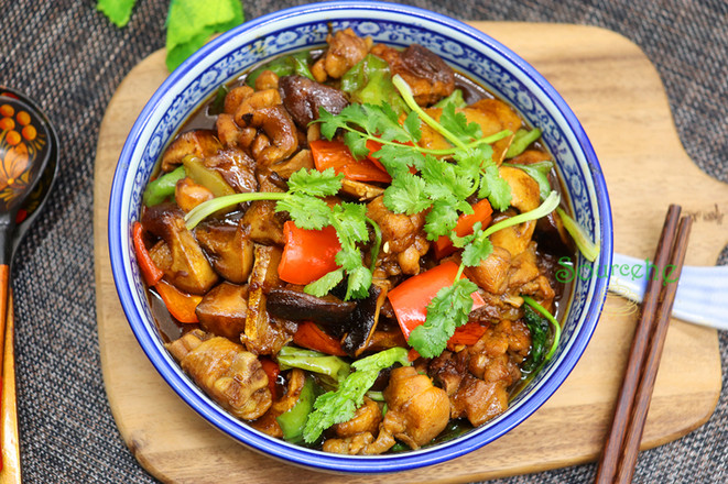 開胃下飯的黃燜雞的做法-醬香味燉菜譜-易網(wǎng)健康養(yǎng)生網(wǎng) 開胃下飯的黃燜雞的做法-醬香味燉菜譜